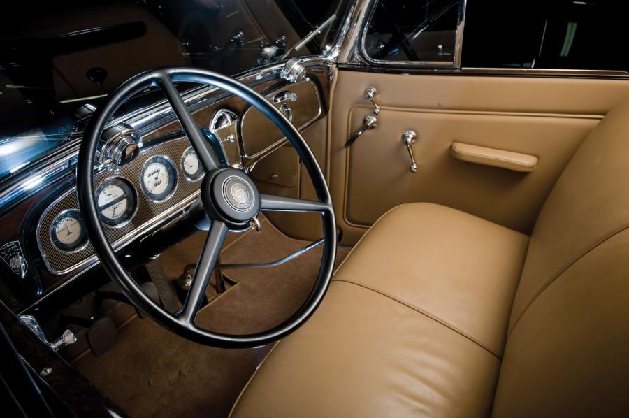  Buick Series 90 Convertible Coupe 1934 года  (фото 2 из 5)